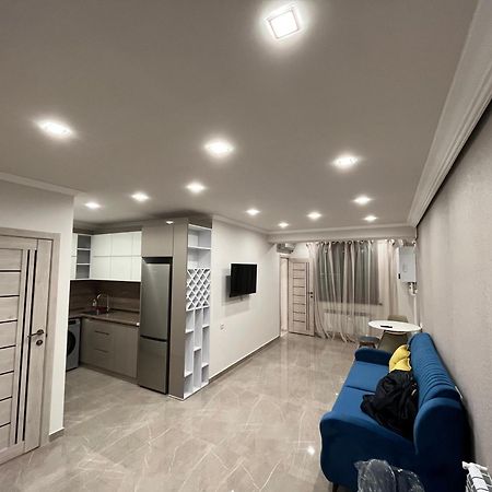 City Centre Apartment On Sakharov Square Erivan Dış mekan fotoğraf